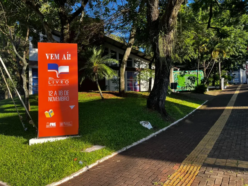Feira Internacional do Livro de Foz do Iguaçu