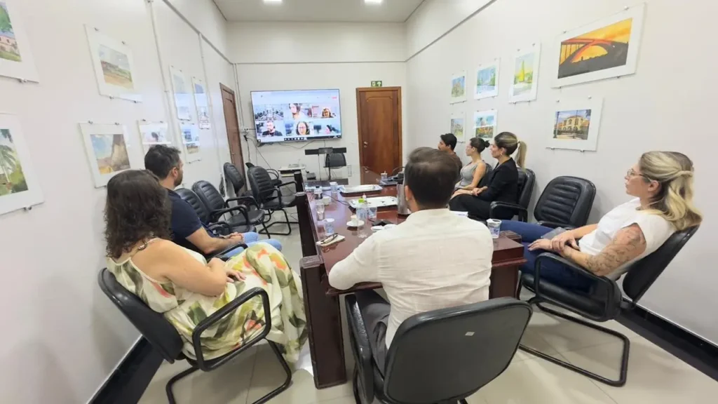 Adequação da carga horária na Saúde