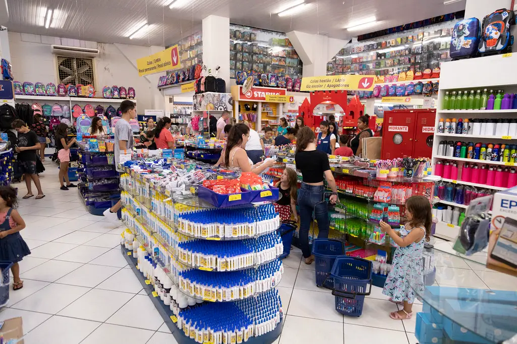 Cartão Material Escolar em Foz do Iguaçu