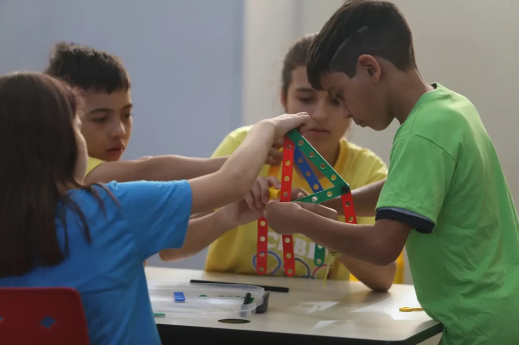 Colônia de Férias nos Centros Escola Bairro