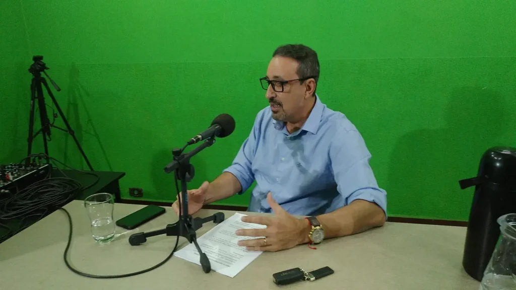 Metrópole trinacional Foz do Iguaçu Deoclecio Duarte