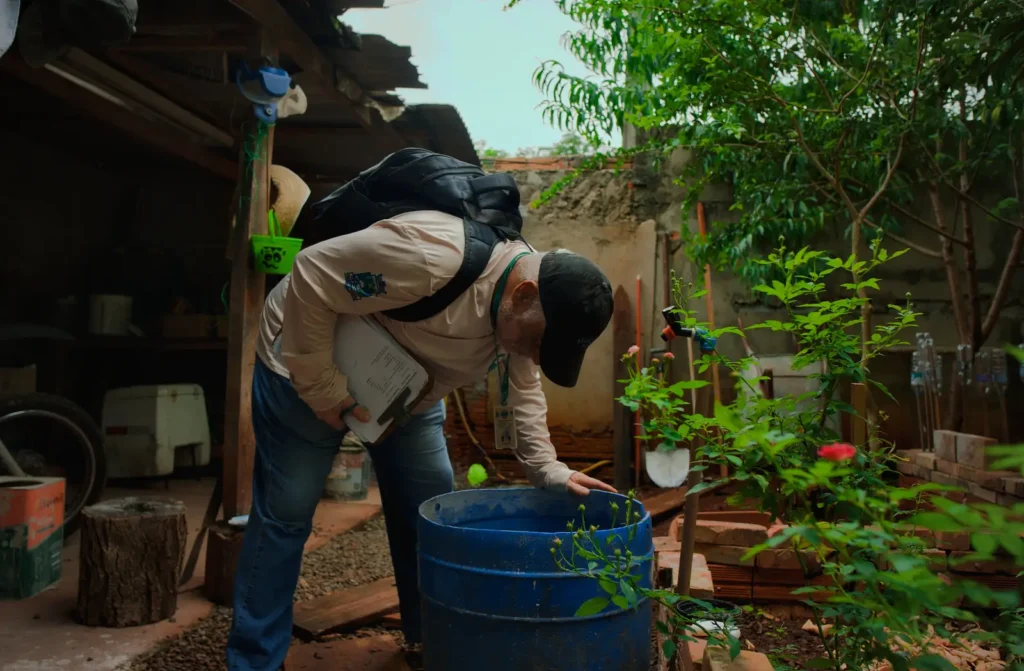 Mutirão de combate à dengue no Morumbi