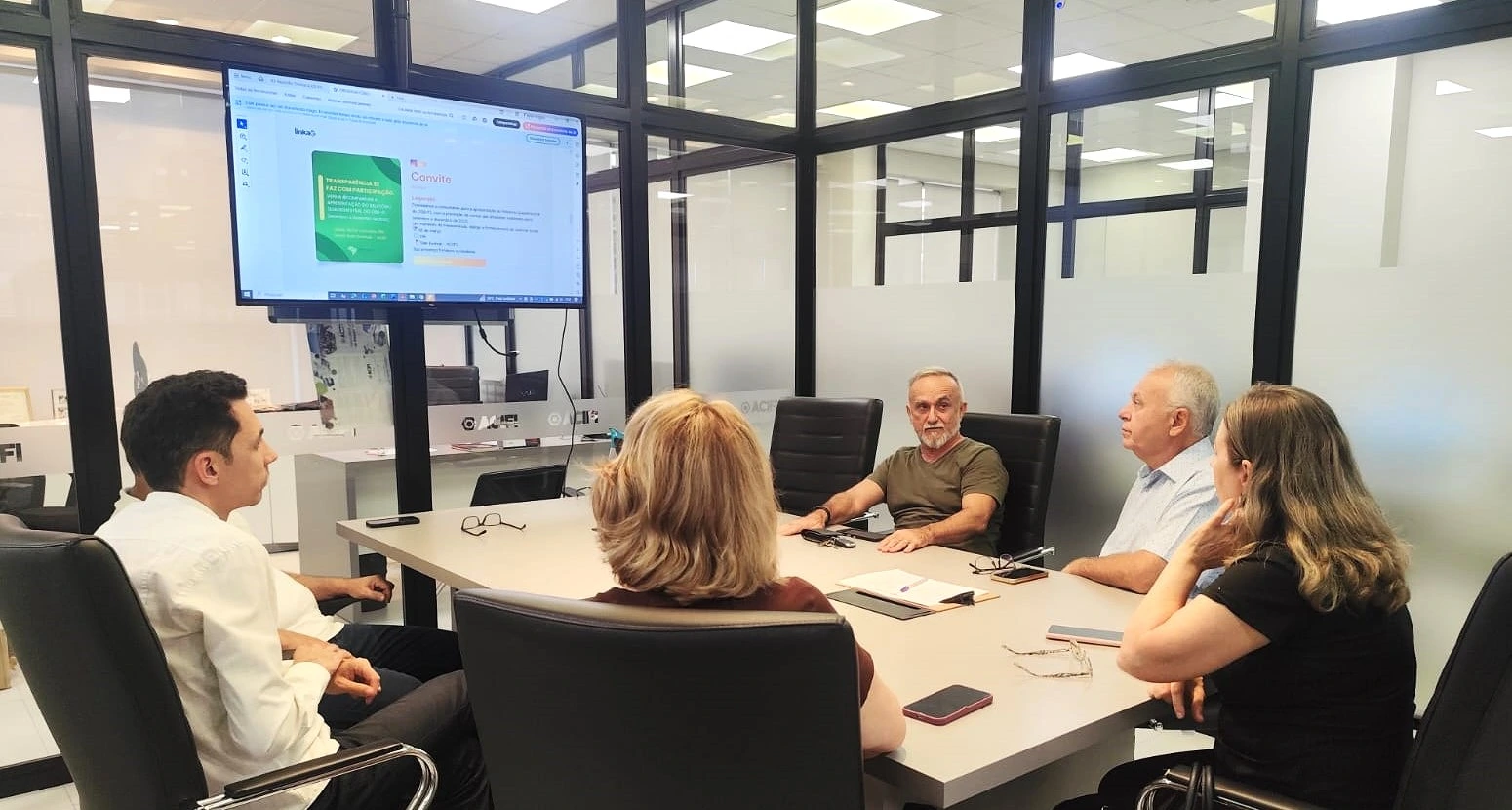 Observatório Social Foz do Iguaçu controle social cidadão